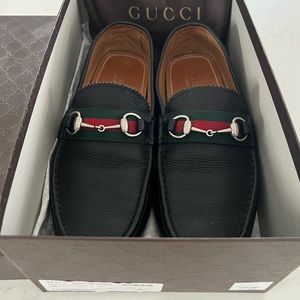 EUC GUCCI MEN’S ROAD NERO DRIVER LOAFER SHOES - SILVER HORSEBIT 10.5 worn once